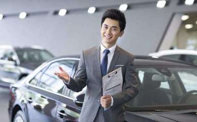 为什么很多男客户不愿意找女销售买车?老司机几句话道出了实情